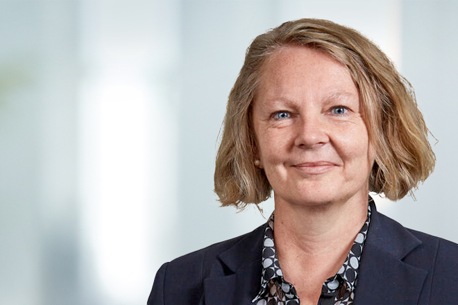 Porträt von Anita Schnieringer, Leitung Controlling und Finanzen.