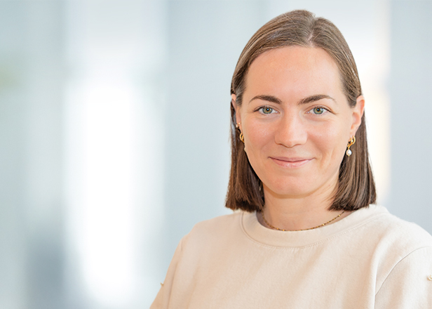 Porträt von Anabel Hirtenreiter, Einrichtungsleitung Kinderhaus Eching.