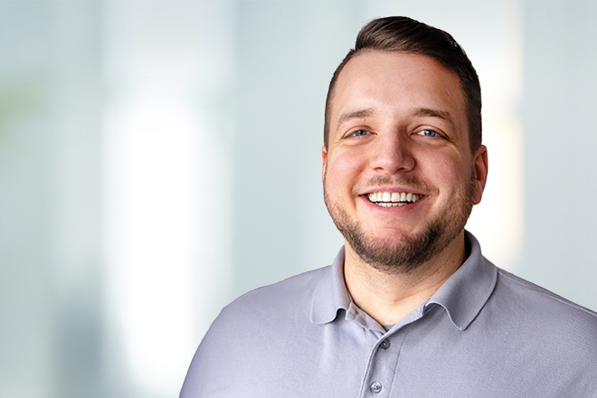 Porträt von Raphael Fleischmann, Manager Rettungsdienst.