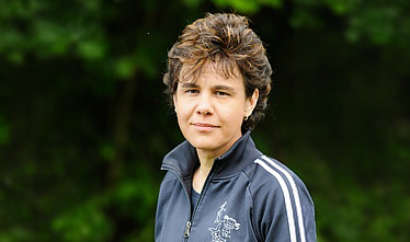 Portraitfoto Diana Stangl