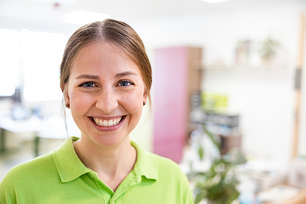 Pflegekraft weiblich Pflegeschule Rodgau 