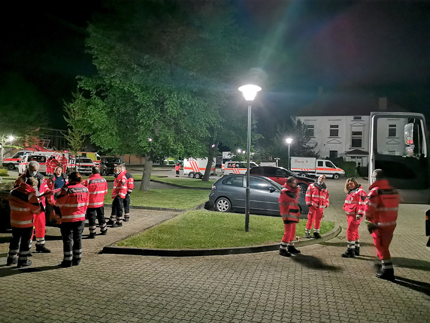 Einsatzbesprechung der Johanniter 