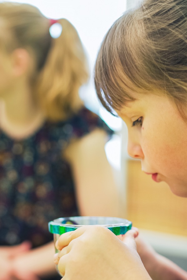 Kerze auspusten als Ritual.