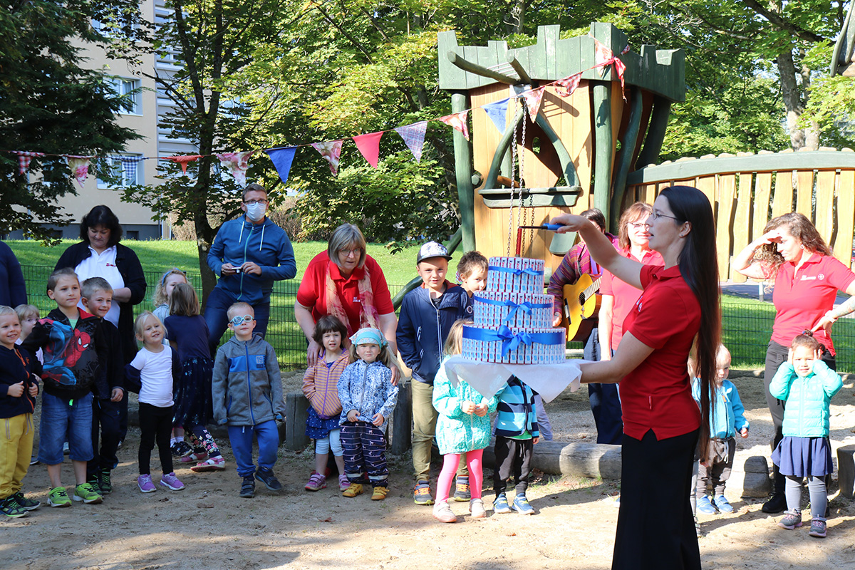 mit-einem-bunten-fest-feiern-wir-30-jahre-kita-kinderland-in-werdau