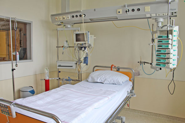 Intensivbett