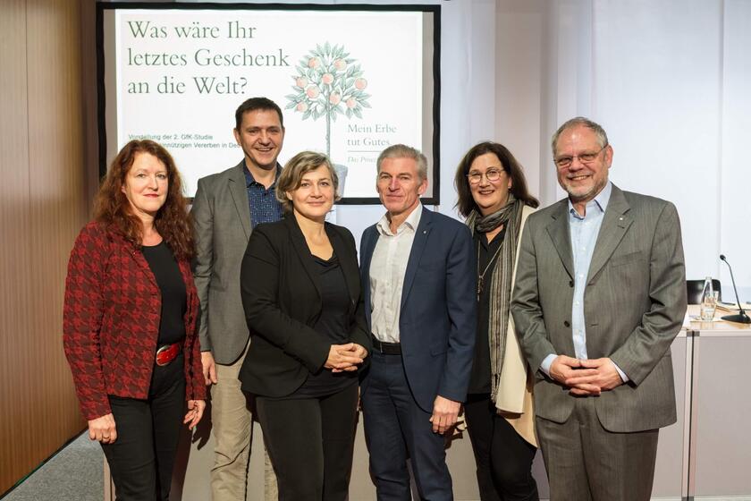 Pressekonferenz der Initiative Mein Erbe tut Gutes