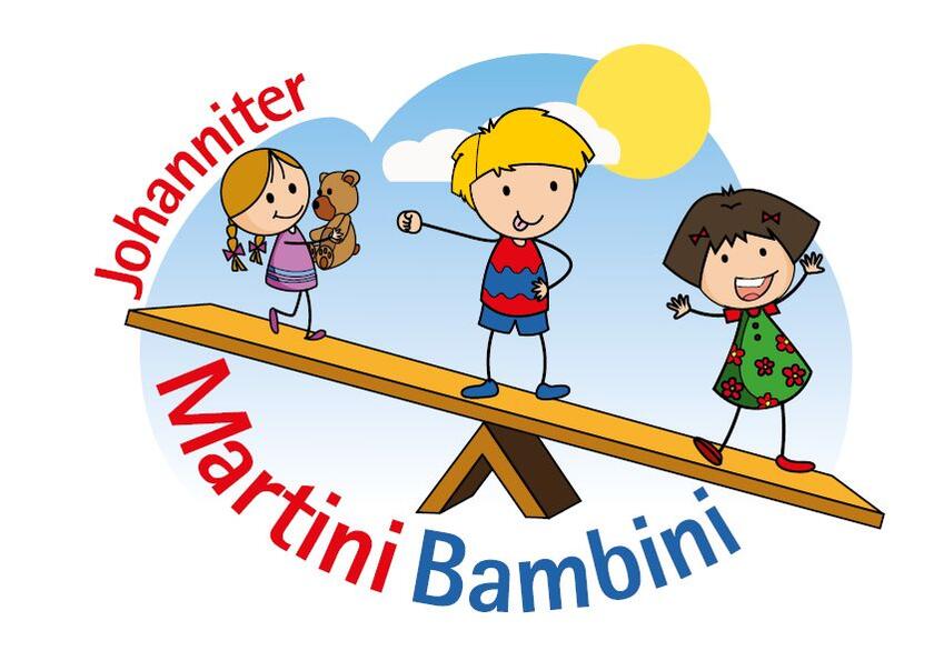 Comic-Zeichnung dreier Kinder, die auf einer Wippe spielen. Im Hintergrund scheint bei blauem Himmel die Sonne. Um das Comic steht der Schriftzug Johanniter Martini Bambini.