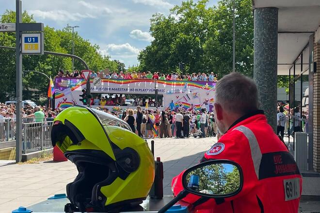 CSD Hamburg 2026: Johanniter begleiten Großveranstaltung mit rund 130 Hilfeleistungen
