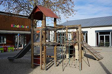Großes Klettergerüst