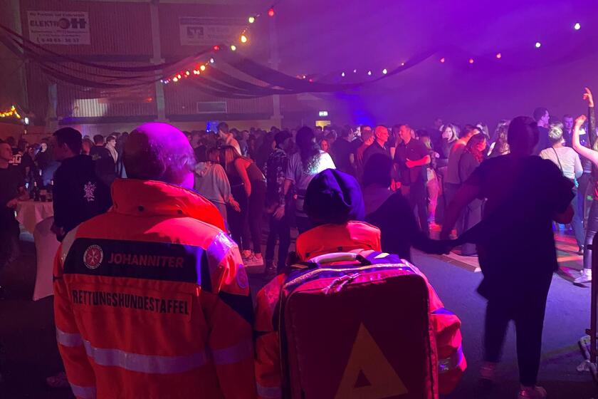 Einsatzkräfte beim Festival