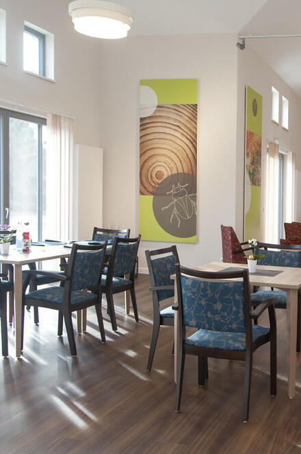 Helle Farben und eine freundliche Atmosphäre im Hospiz in Dorfmark