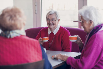 Kaffeetrinken im Johanniterhaus