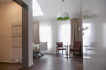 Freundliches Gästezimmer mit Übernachtungsmöglichkeit für Freunde