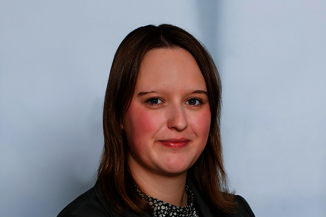 Das Bild zeigt die Sozialarbeiterin Sophie Wesselkamp der Seniorenberatung. 