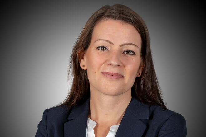 Porträtfoto von Stefanie Ueßeler