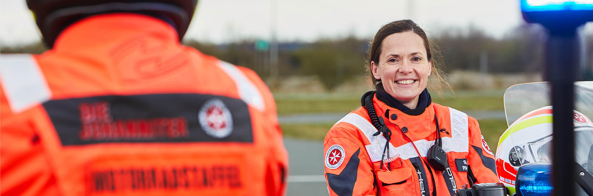 Sabine leitet die ehrenamtliche Motorradstaffel der Johanniter in Harz-Heide.