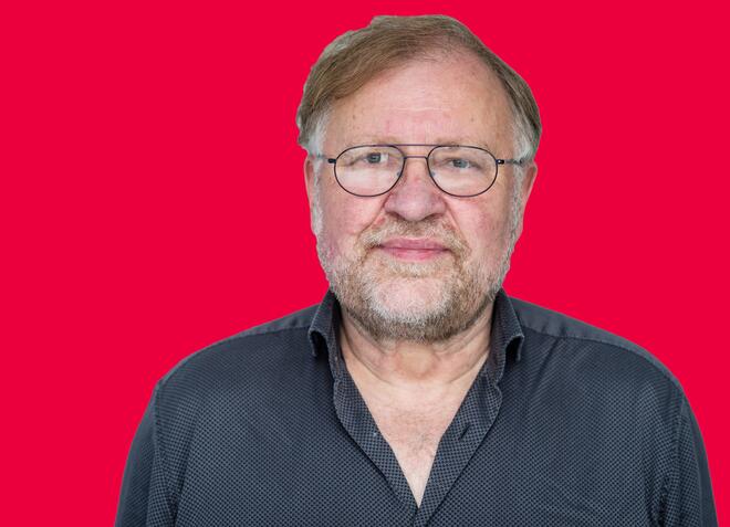 Porträtfoto Dr. Jörg Schwab