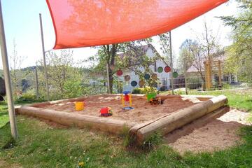 Sandkasten Johanniter-Kinderkrippe "Bergzwergerl"