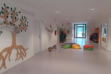 Flur Johanniter-Kinderkrippe "StromSpatzen"