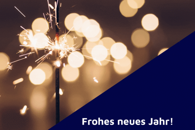 Bild von brennender Wunderkerze mit Schriftzug Frohes neues Jahr und Johanniter Logo