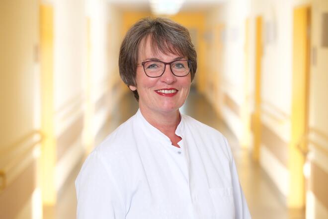 Dr. Achten-Heeg, Oberärztin Abt. Radiologie im Johanniter-Krankenhaus