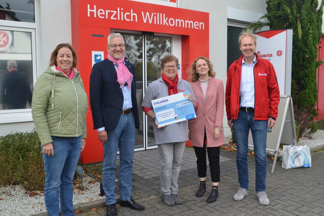 Bild von Spendenübergabe