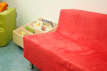 Leseecke Johanniter-Kinderkrippe an der Mittelschule in Wenzenbach