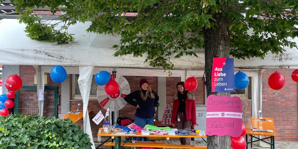 Der Johanniter-Stand auf dem Dernauer Winzerfest