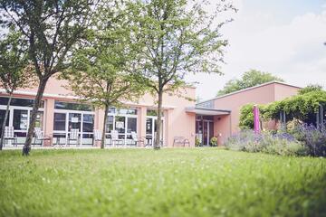 Hausansicht des Johanniter-Pflegewohnhauses in Mögglingen