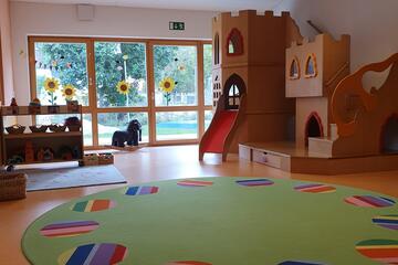 Gruppenraum Drachenburg Johanniter-Kinderkrippe "KALLe Kallmünz"