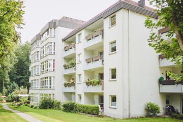 Gartenblick auf die Bewohnerzimmer Johanniter-Stift Gelsenkirchen