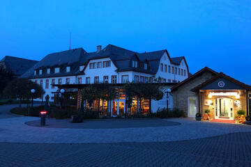 JohanniterHOTEL*** und Ordenshaus der Johanniter.