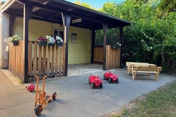 Gartenhaus Johanniter-Krabbelstube "Villa Kunterbunt"