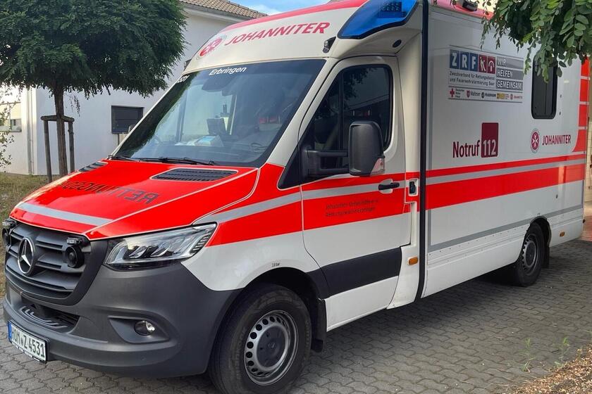 Einsatzfahrzeug der Johanniter.