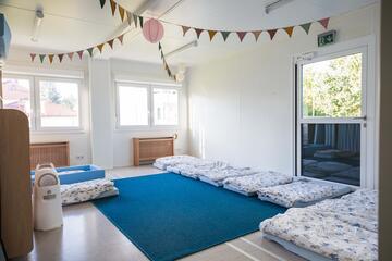 Schlafraum der KiTa Wolkenschloss