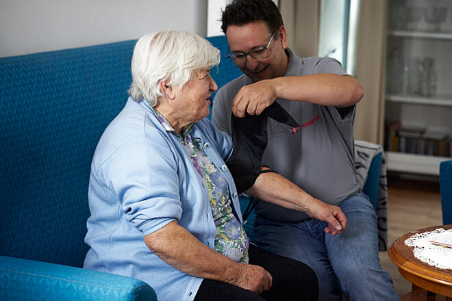 Ambulante Pflege Der Ambulante Pflegedienst betreut Menschen in ihrem Zuhause.