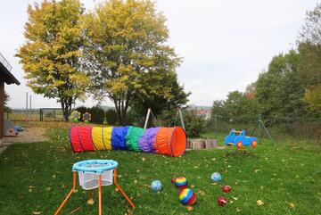 Gartenansicht Johanniter-Kinderkrippe Bernhardswald