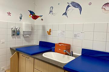 Wickelkommoden im Badezimmer