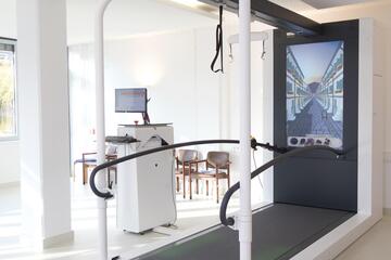 Unser C-Mill - ein Laufband für die Behandlung von Patienten mit neurologischen und orthopädischen Erkrankungen.