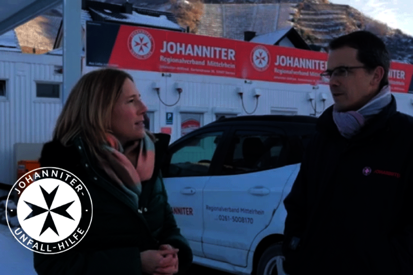 Ingo Carnott im Interview vor dem Johanniter-Standort Dernau