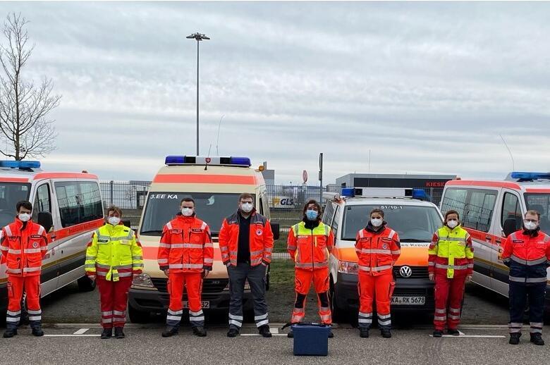 Die mobilen Impfteams in Karlsruhe werden von den Karlsruher Hilfsorganisationen ASB, DLRG, DRK, JUH und MHD gestellt.