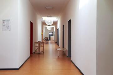 Flur Johanniter-Kinderkrippe "Farbpiraten"