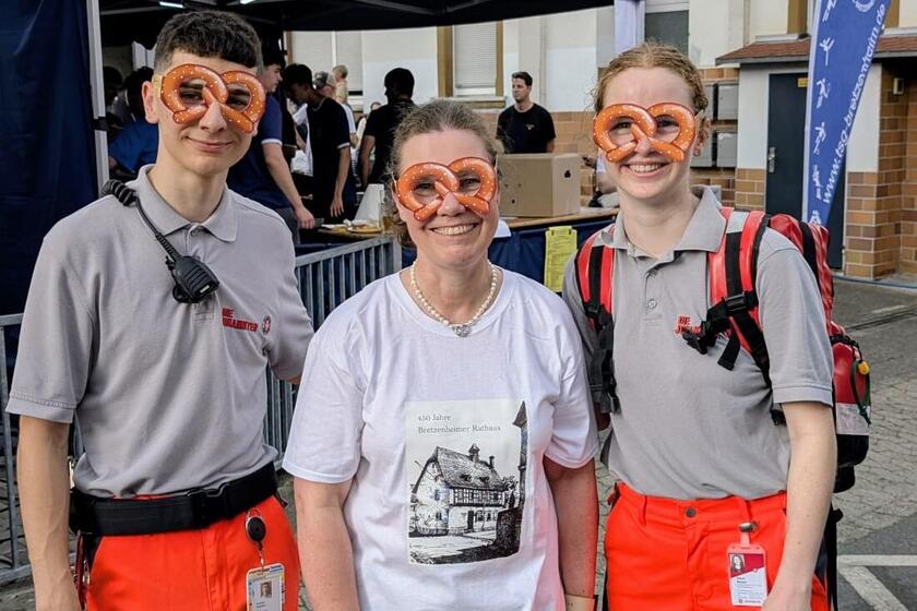 Sanitäter bei Brezelfest