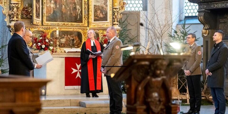 Neuer Ortsbeauftragter wird in der Kirche eingesegnet