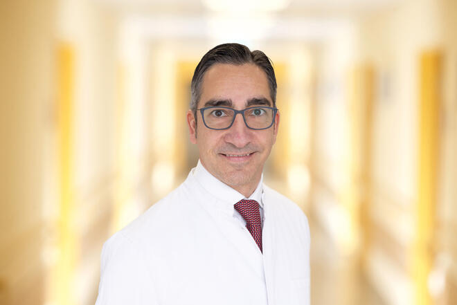 PD Dr. med. Darius Salehin - Geschäftsführender Chefarzt Abt. Frauenheilkunde und Geburtshilfe