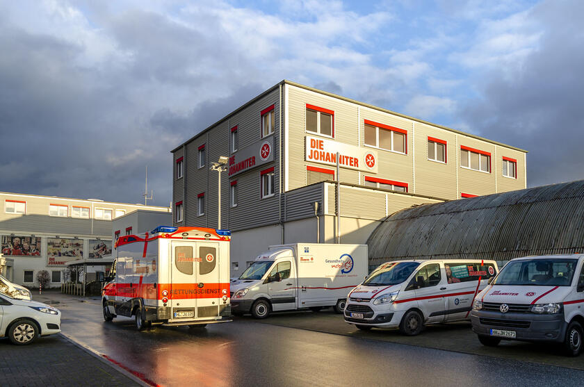 Unsere Dienststelle in Lübeck finden Sie unter der Adresse „Bei der Gasanstalt 12, 23560 Lübeck“.