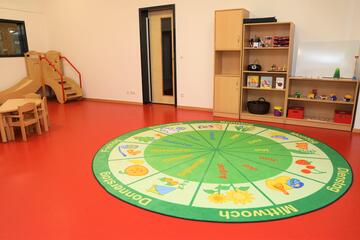 roter Gruppenraum Johanniter-Kinderkrippe "Turmwichtel"