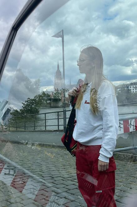 FSJlerin im Sanitätsdienst.