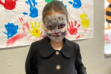 Geschminktes Mädchen