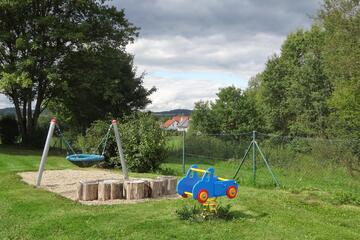 Spielbereich außen Johanniter-Kinderkrippe Bernhardswald